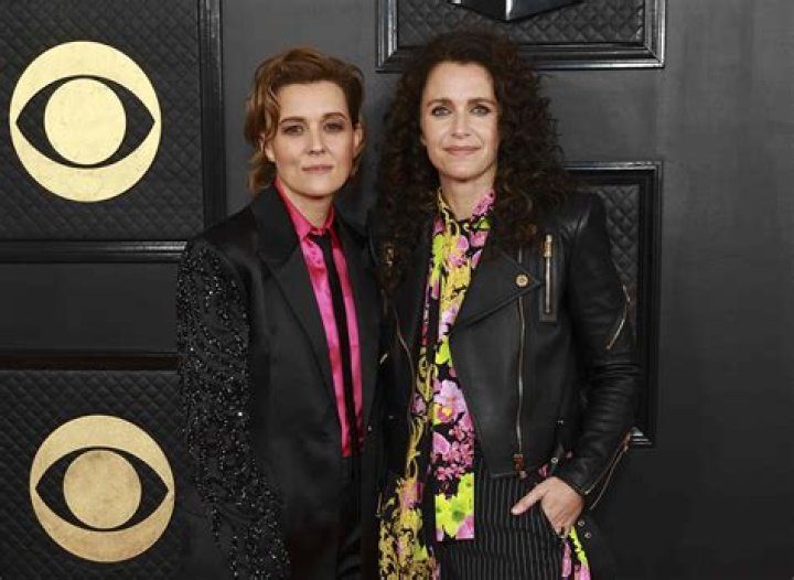 Brandi And Belinda Carlisle: Unraveling The Sibling Myth