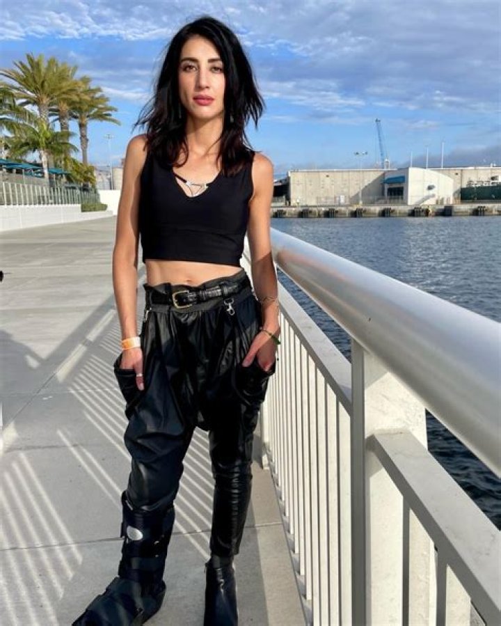 Dana DeLorenzo | SyncVib