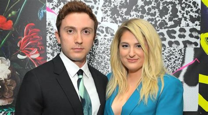Daryl Sabara Love Of Her Life ·
