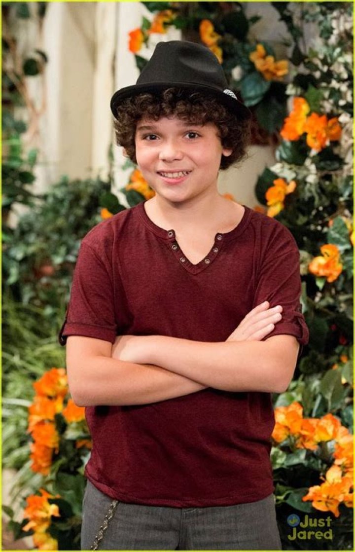 Dice from Sam & Cat Is Super Hot Now
