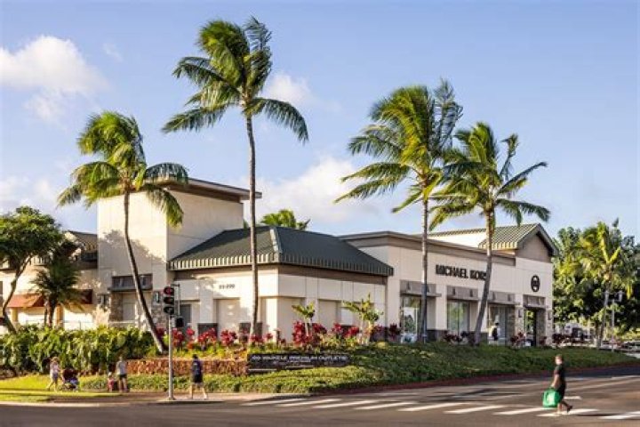 Discover The Secrets Of Waikele Premium Outlets: Hawaii's Shopping Paradise