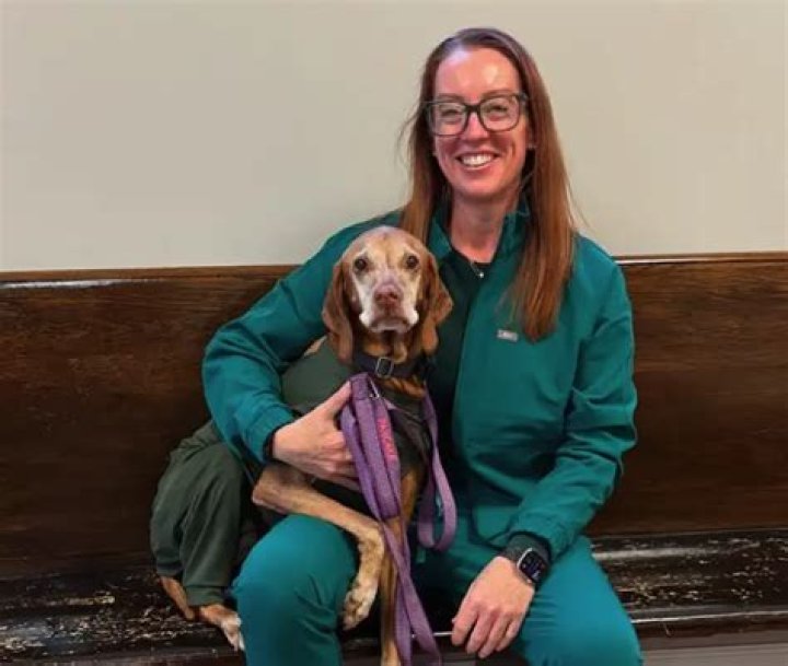 Dr Betsy Grunch Salary