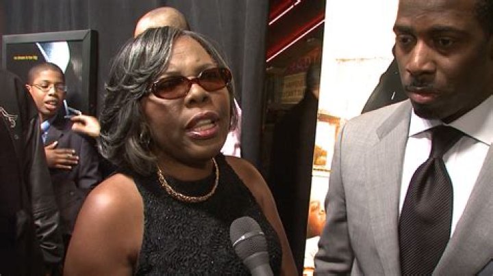 How much money did biggies mom get? Celebrity.fm #1 Official Stars, Business & People Networ ·